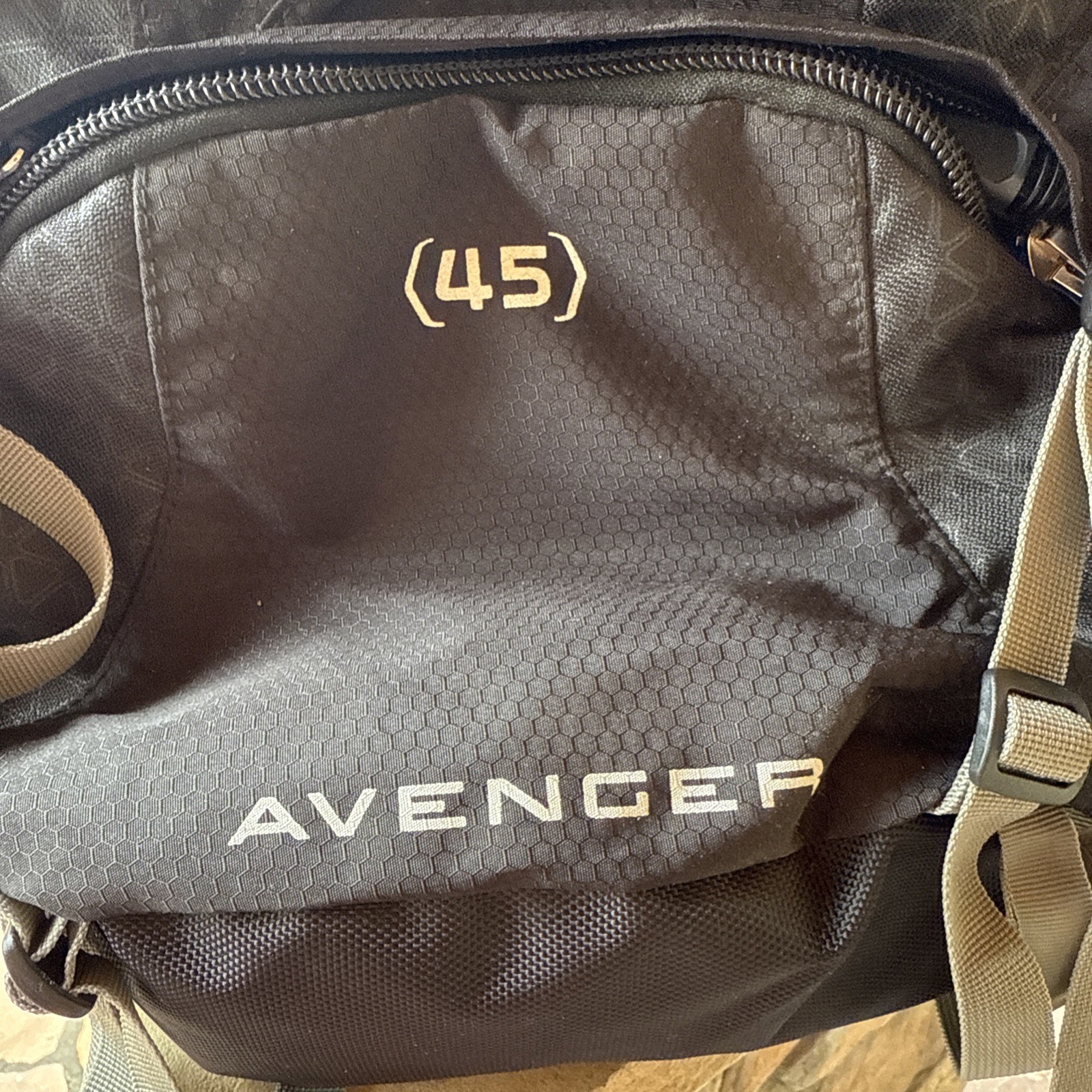 High Sierra Backpack Black Avenger 45 Liter Great Condition