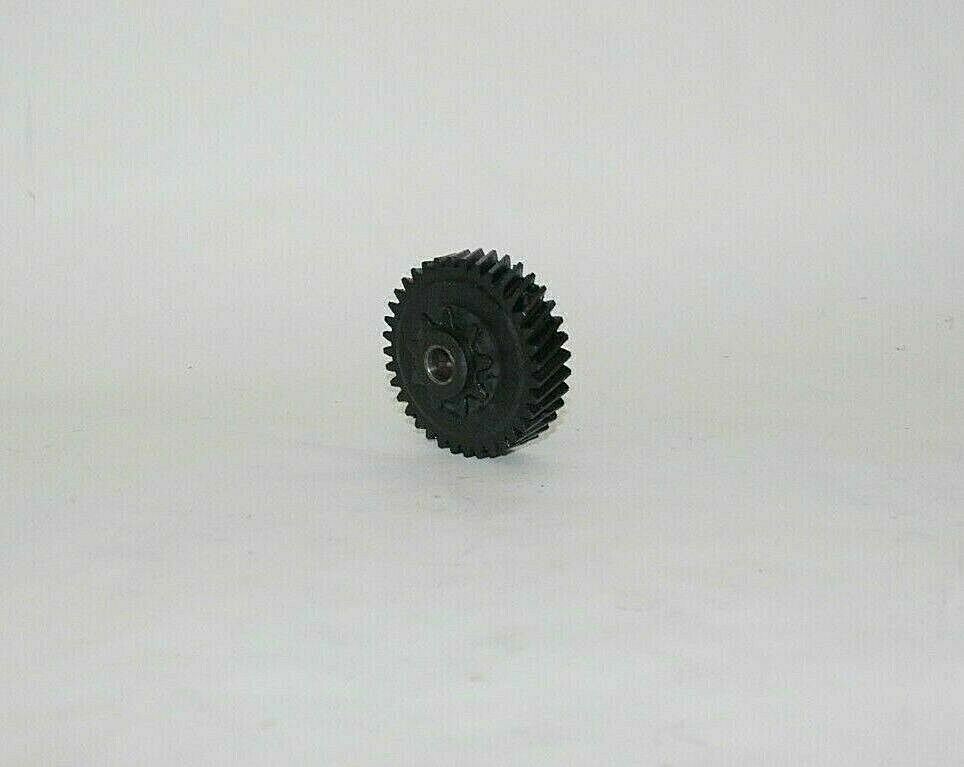 Brand New Garage Door Opener Gear 220315