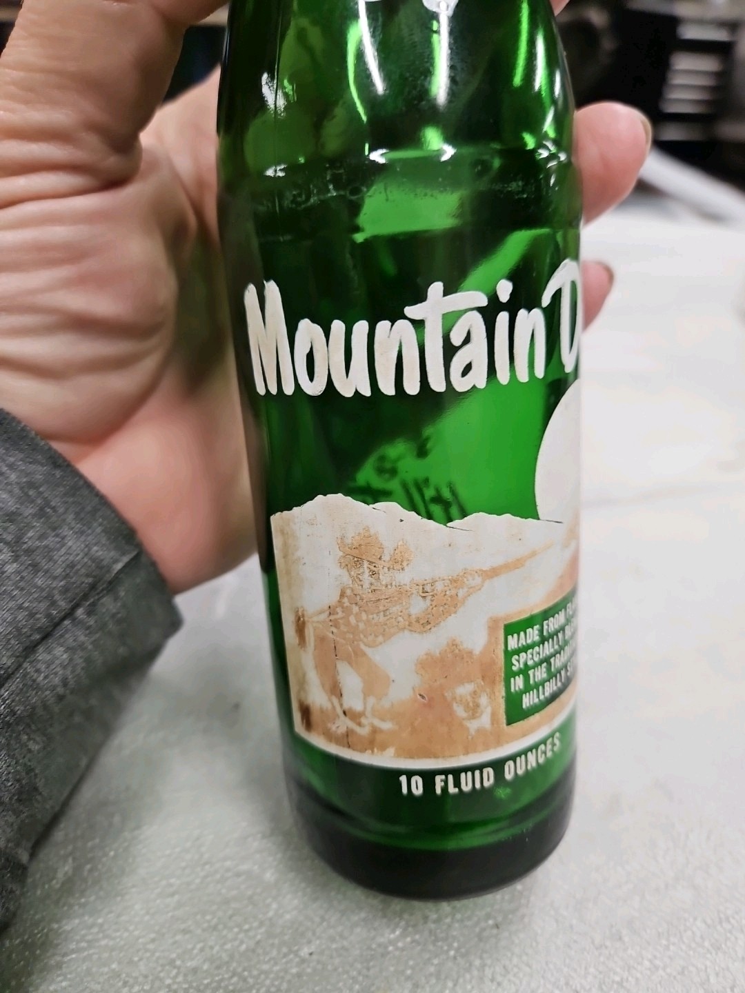 MOUNTAIN DEW Bottle - Itll Tickle Yore Innards!! Inv#D247
