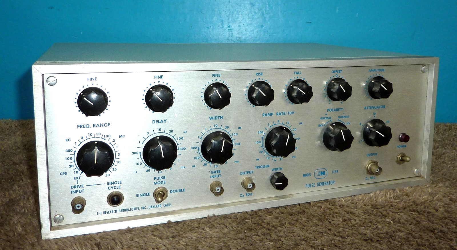 E-H Research Labs Model 139B Pulse Generator