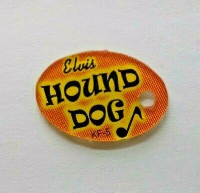 Elvis Presley Pinball KEYCHAIN Hound Dog Orange Original Plastic Game Promo 2004