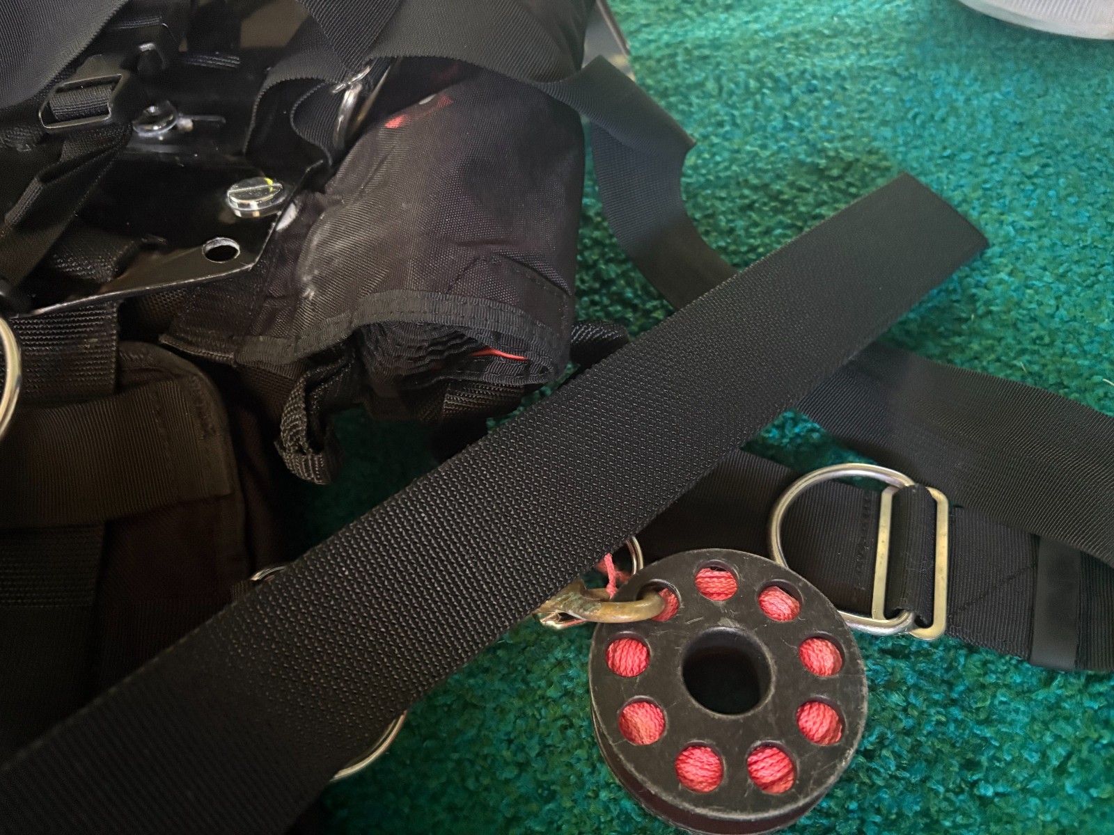 2019 Scuba Hollis Tec Pack BCD & Aquatics SS Octopus System