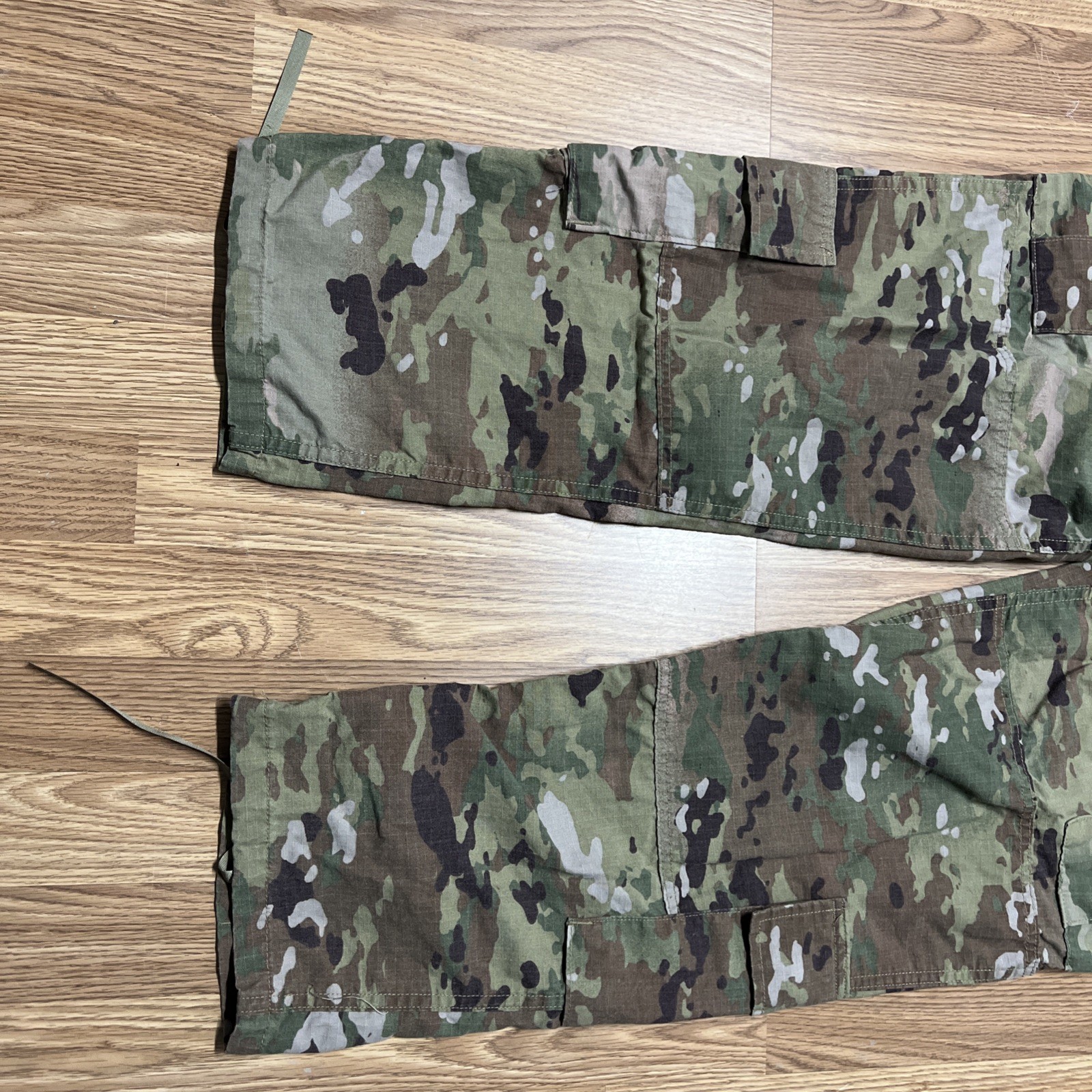 US Army OCP Multicam Combat Trousers Medium Regular Flame Resistant USED #01