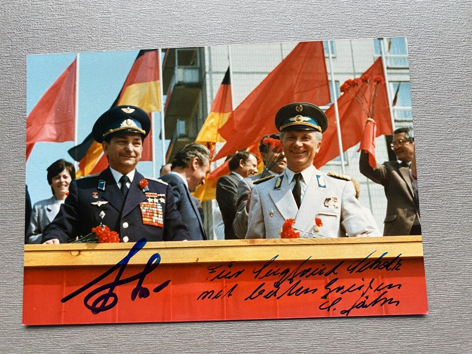 Sigmund Jähn (†) & Waleri Bykowski (†) signed photo 10x15 autograph