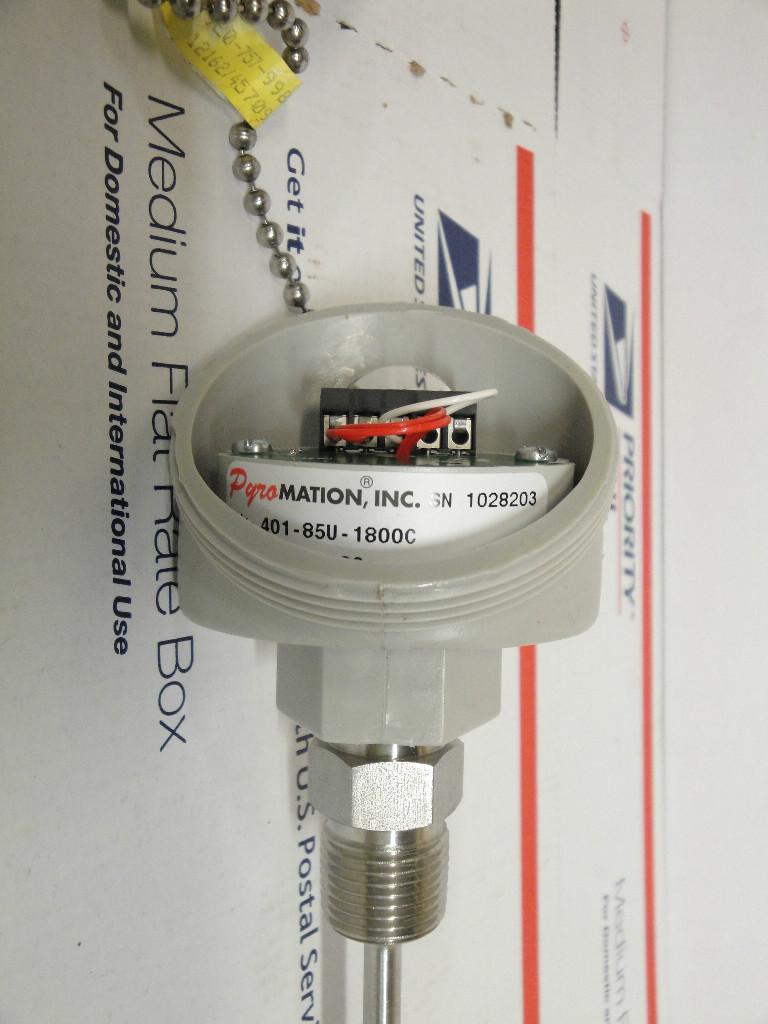 DEBELAK TEMPERATURE SENSOR 401-85U-1800C 0-200C RANGE