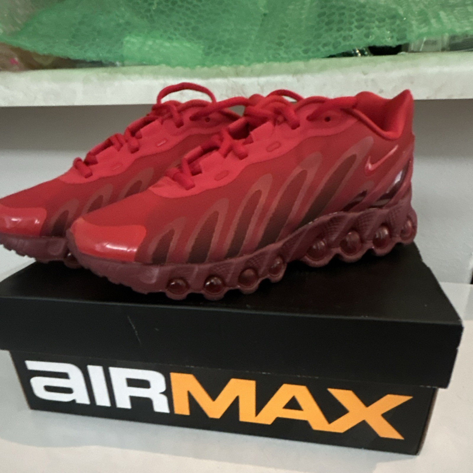 Nike Air Max Men's Low Top Lace Up Athletic Sneaker Red Solid Rubber Outsole