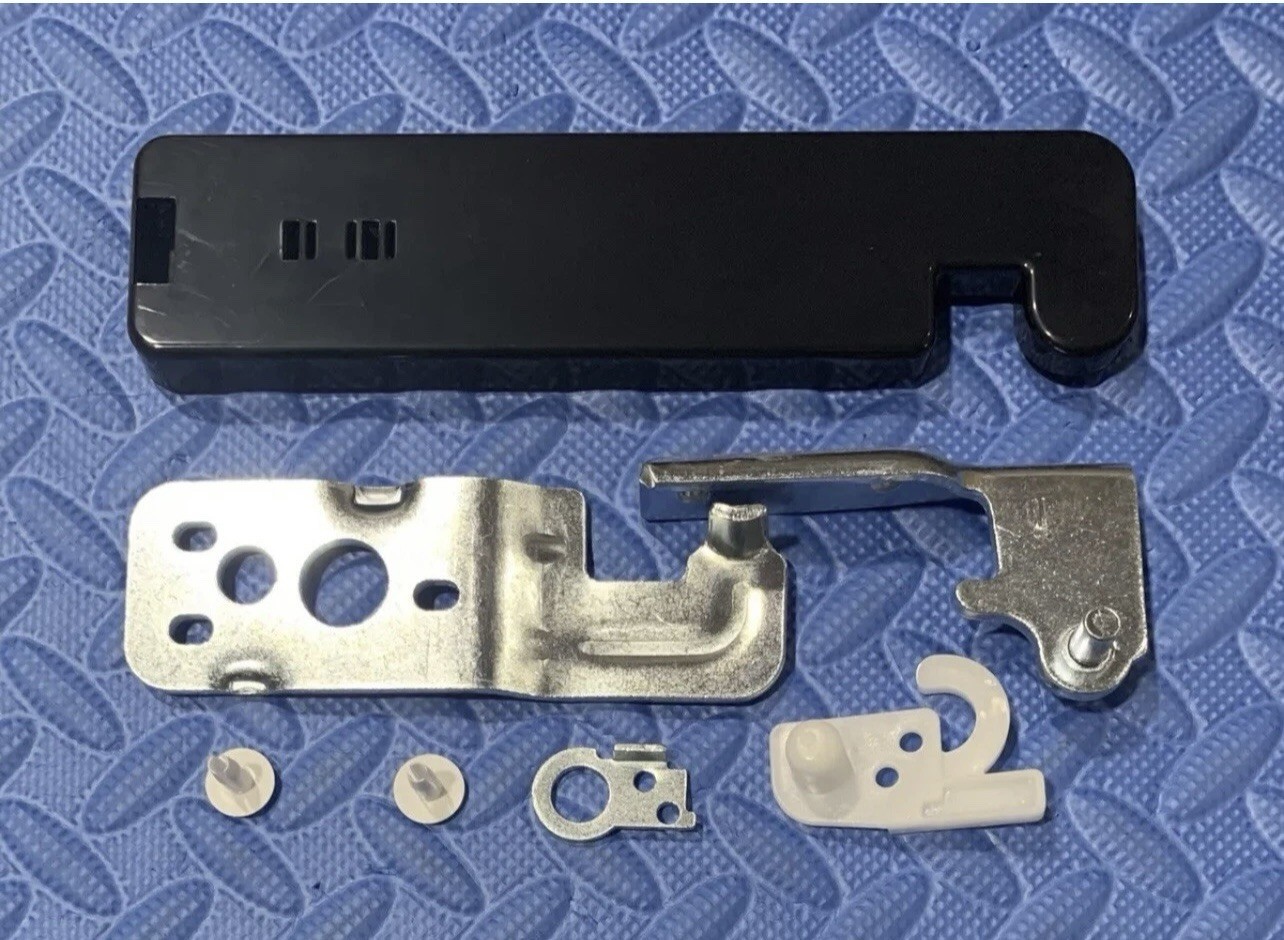 INSIGNIA DOOR REVERSAL KIT #12231000011276 FOR BLK & STNLS FRIDGES,C-pics & desc