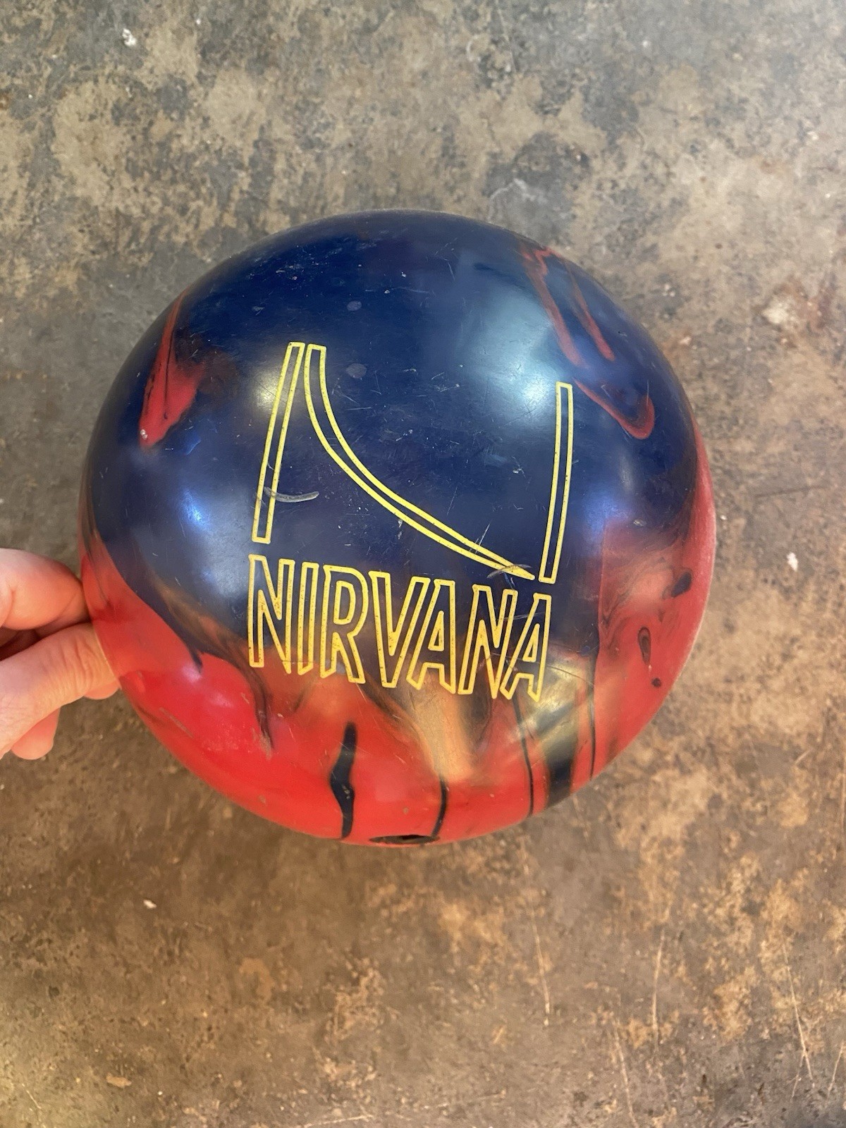 Brunswick Nirvana Bowling Ball