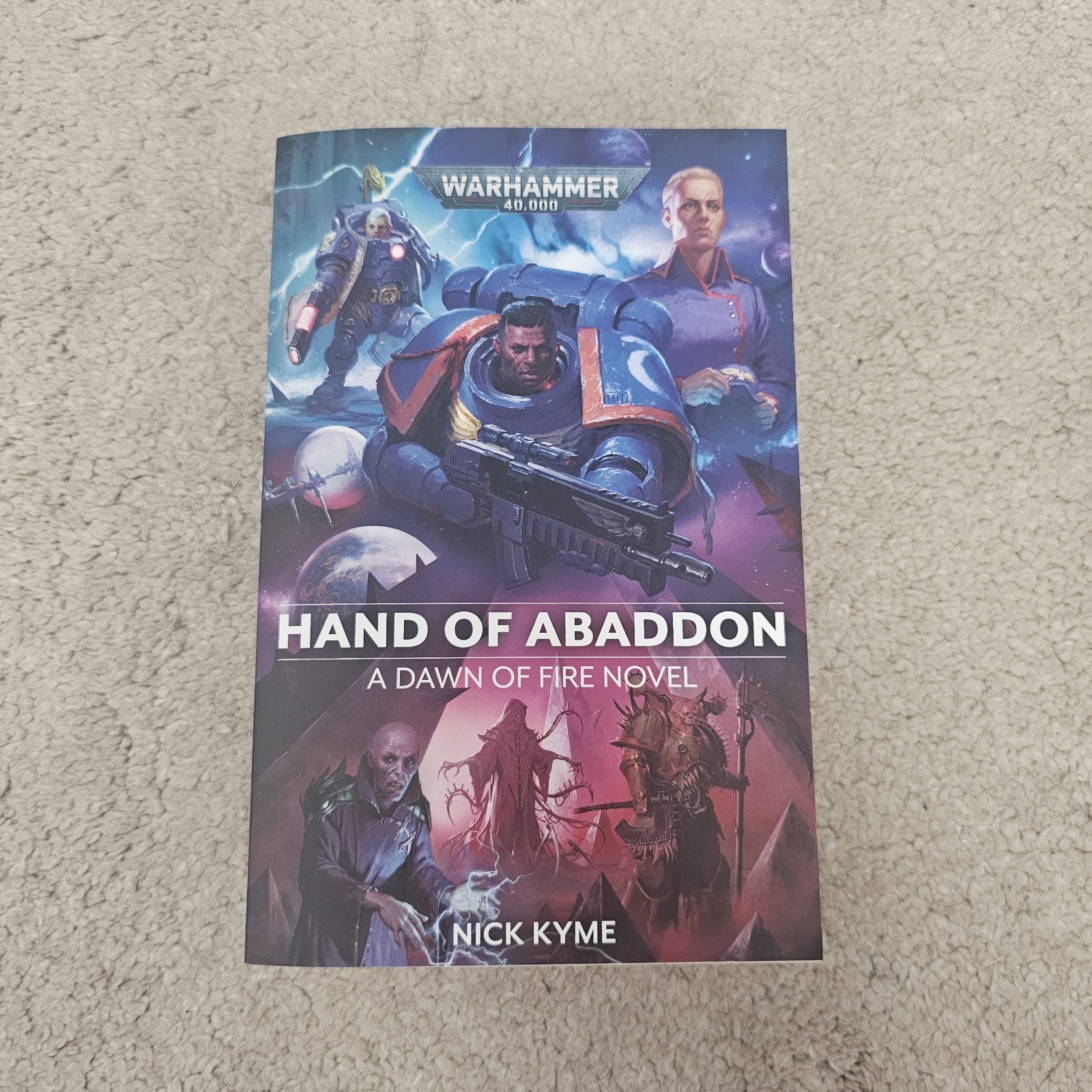 Warhammer 40k Dawn of Fire Book 8: The Hand of Abaddon Book