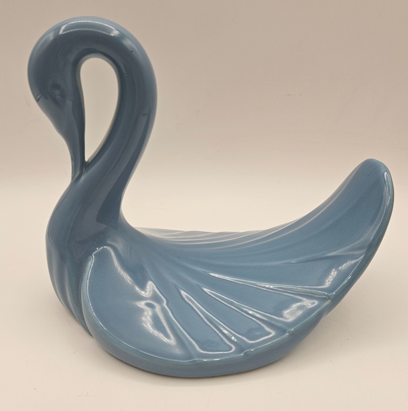 Vtg 1980s Style Country Blue Ceramic Swan Small Towel Holder Decor