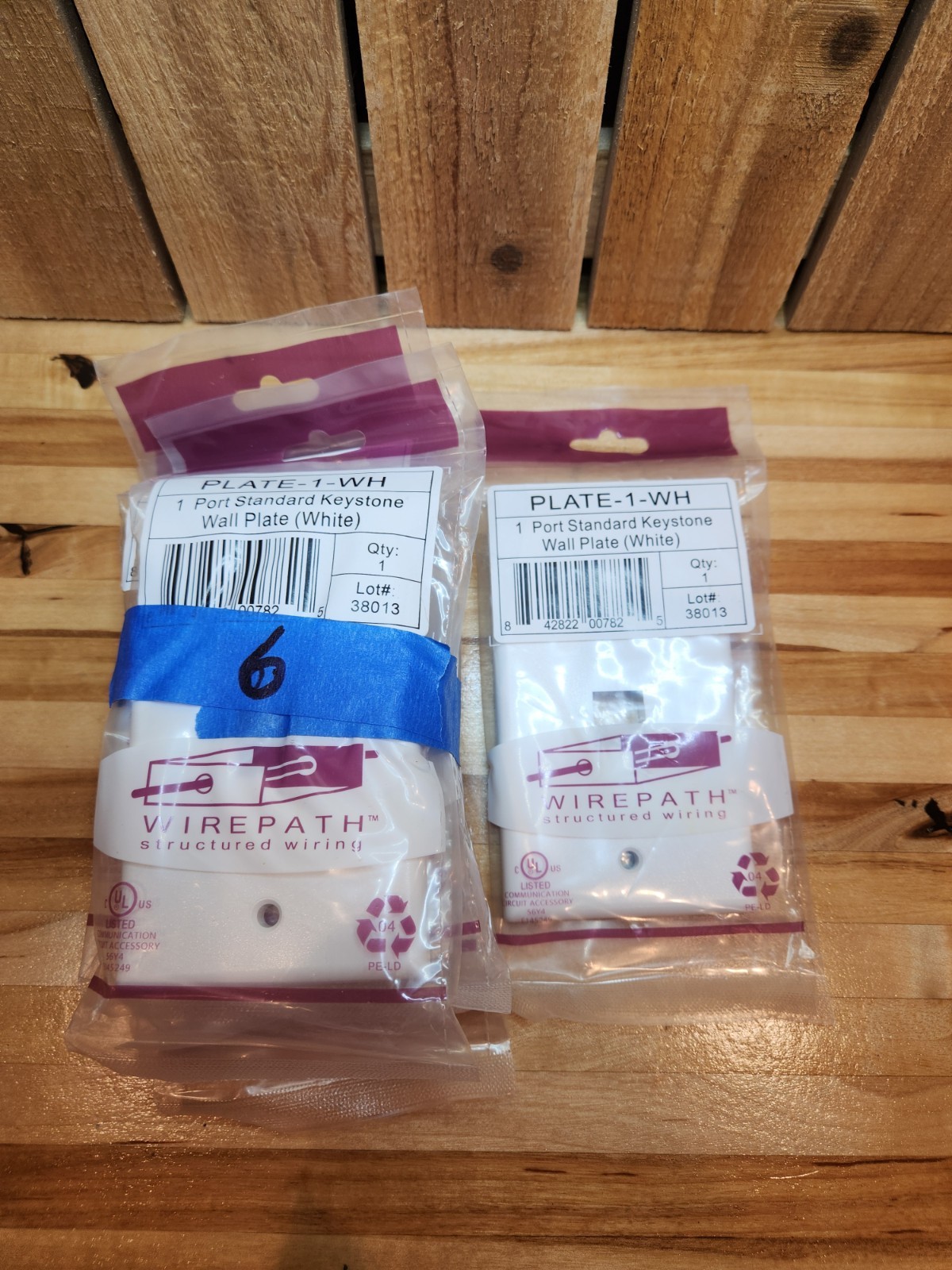 Lot of 6 - Wirepath 1 Port Standard Keystone Wall Plates (White) PLATE-1-WH