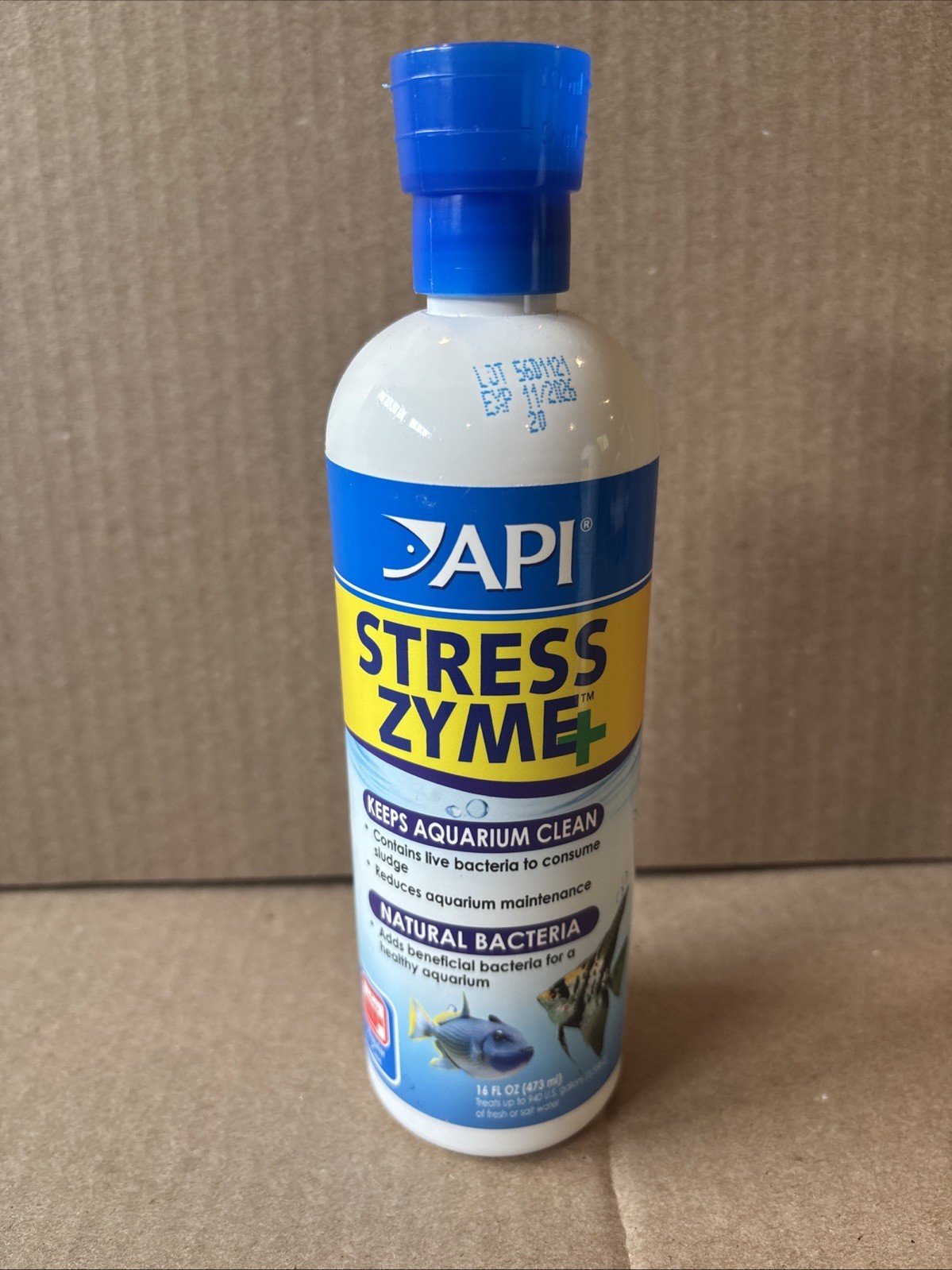 API Stress Zyme Bottle Contain Bacteria Consume Sludge Keep Aquarium Clean 16 oz