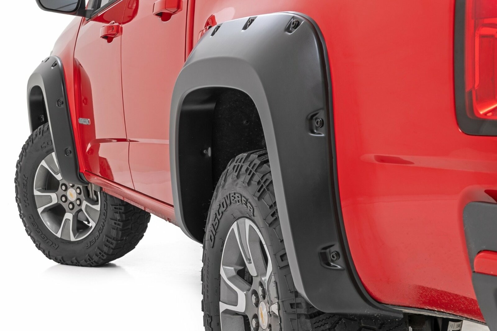 Rough Country Pocket Fender Flares 5' Bed Chevy Colorado 2WD/4wd 15-22