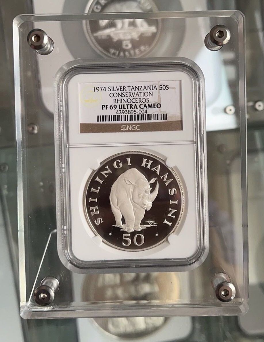 Acrylic Display Frame Case Box w Integrated Stand For NGC/PCGS Coin Slab Holder