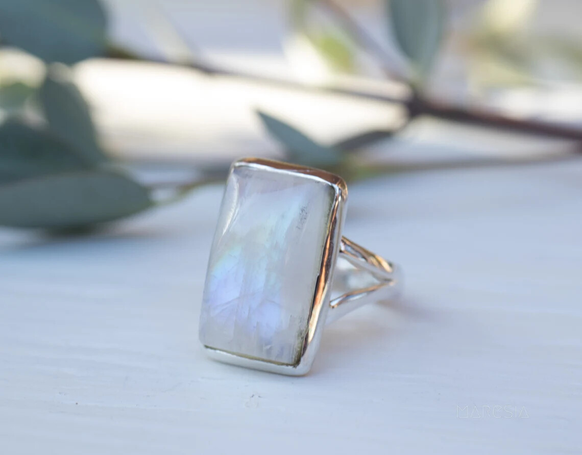 Solid 925 Sterling Silver Natural Moonstone Ring Gemstone Jewelry For Her K 34