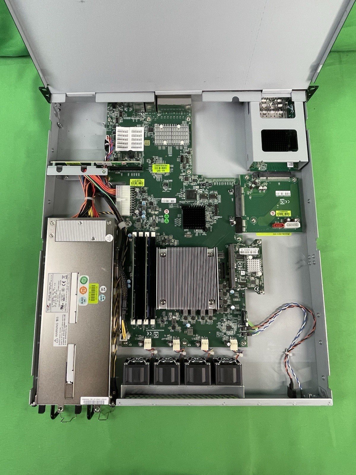 Check Point Quantum 6600 QM-1 Security Gateway Appliance | 16GB RAM *NO HDD*