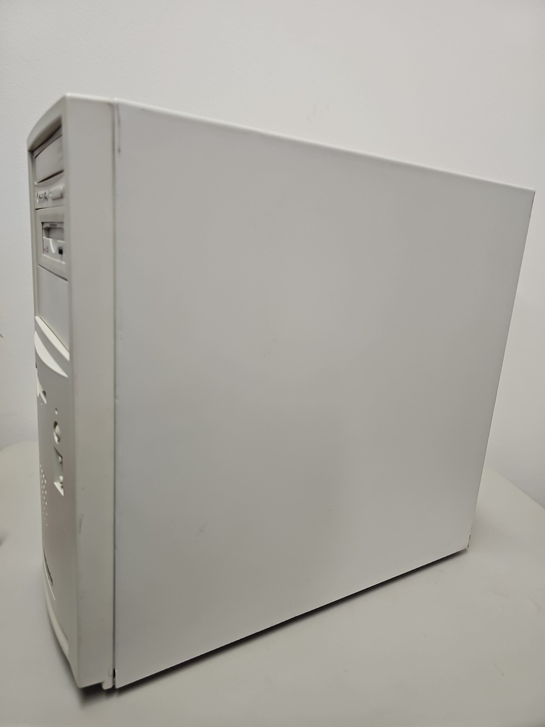 PowerComputing Powercenter 150 Apple Mac Clone