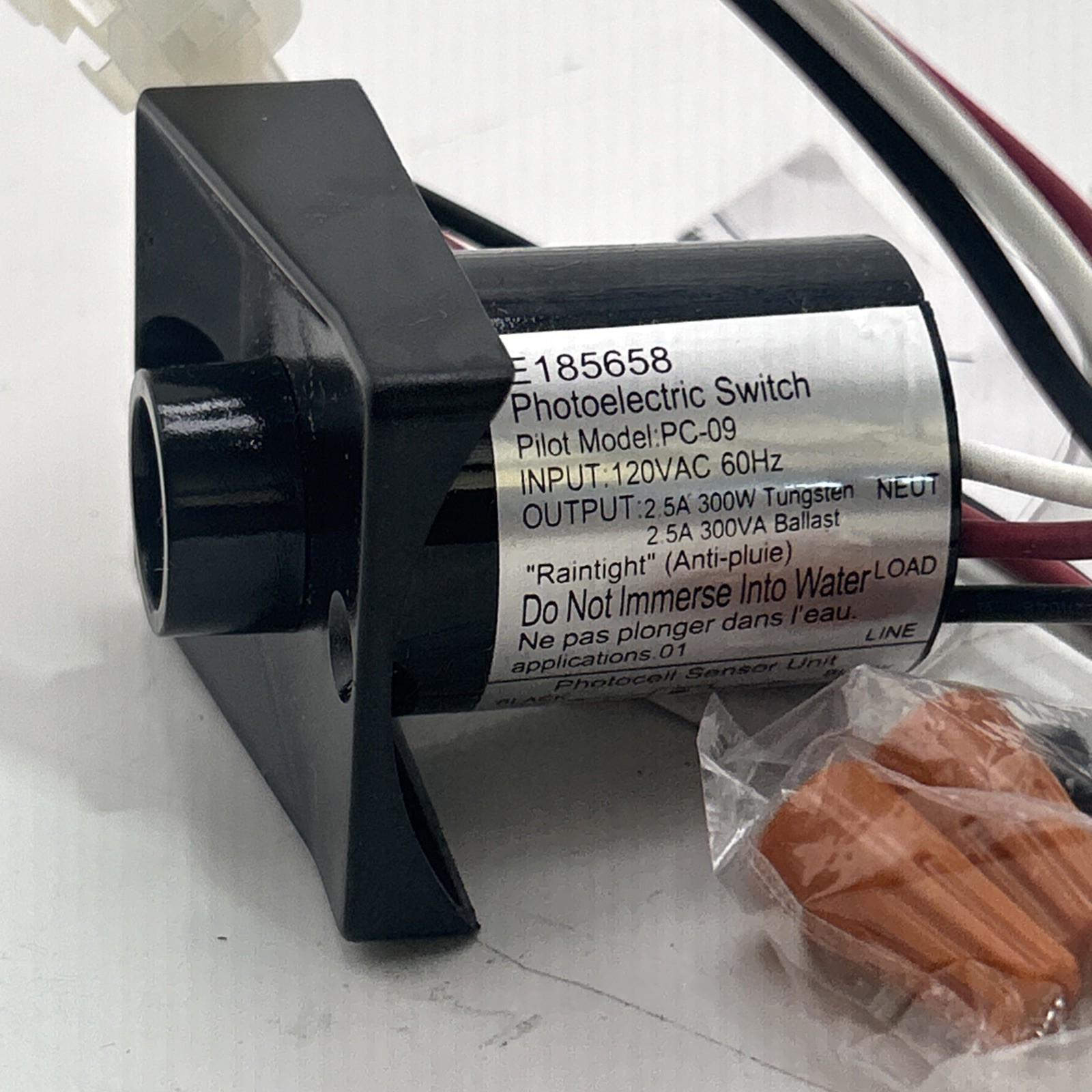 LED Automatic light sensor for outdoor security lighting Dusk to dawn lighting