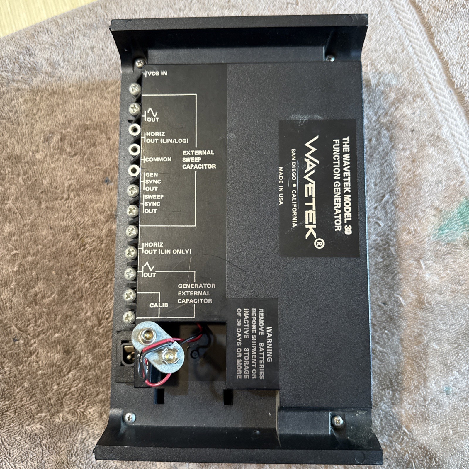 READ Wavetek Model 30 frequency signal Function Generator 20 Hz-200 kHz Portable