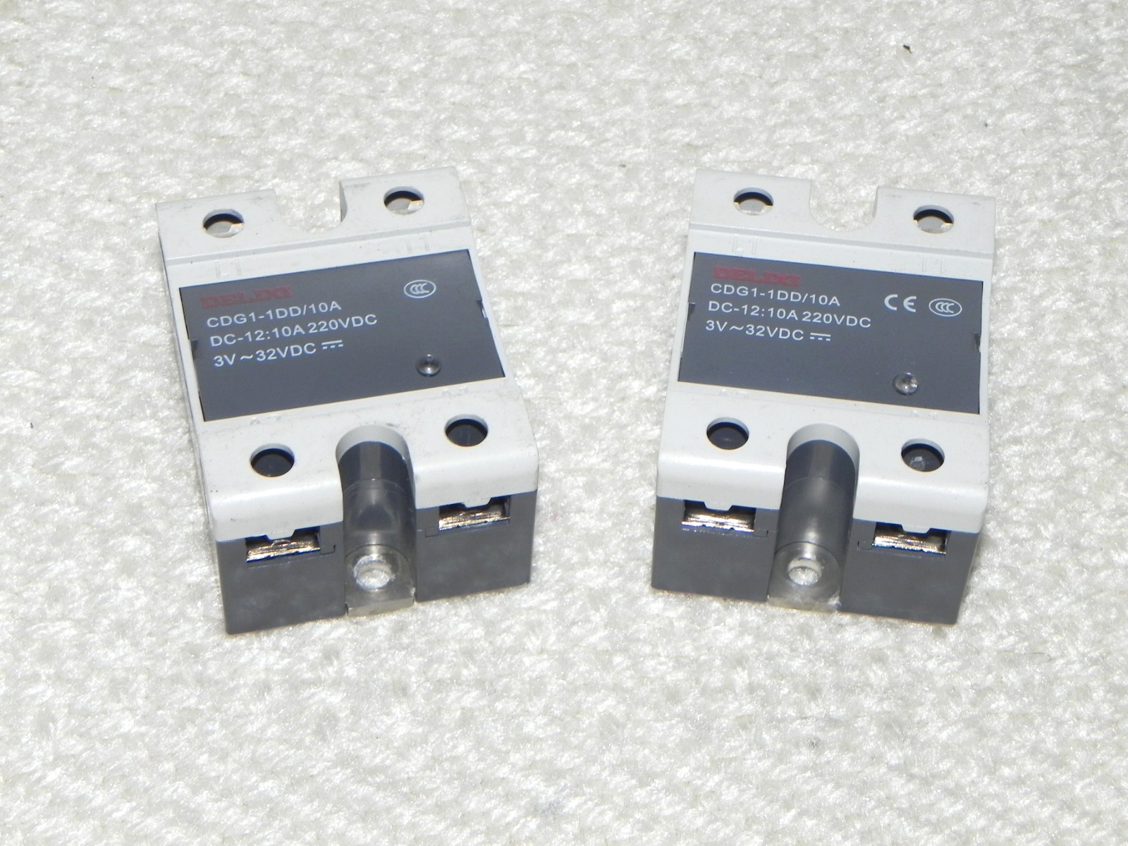 2) DELIXI CDG1-1DD/10A DC-12:10A 220VDC 3V~32VDC, single-phase DC-to-DC SSR