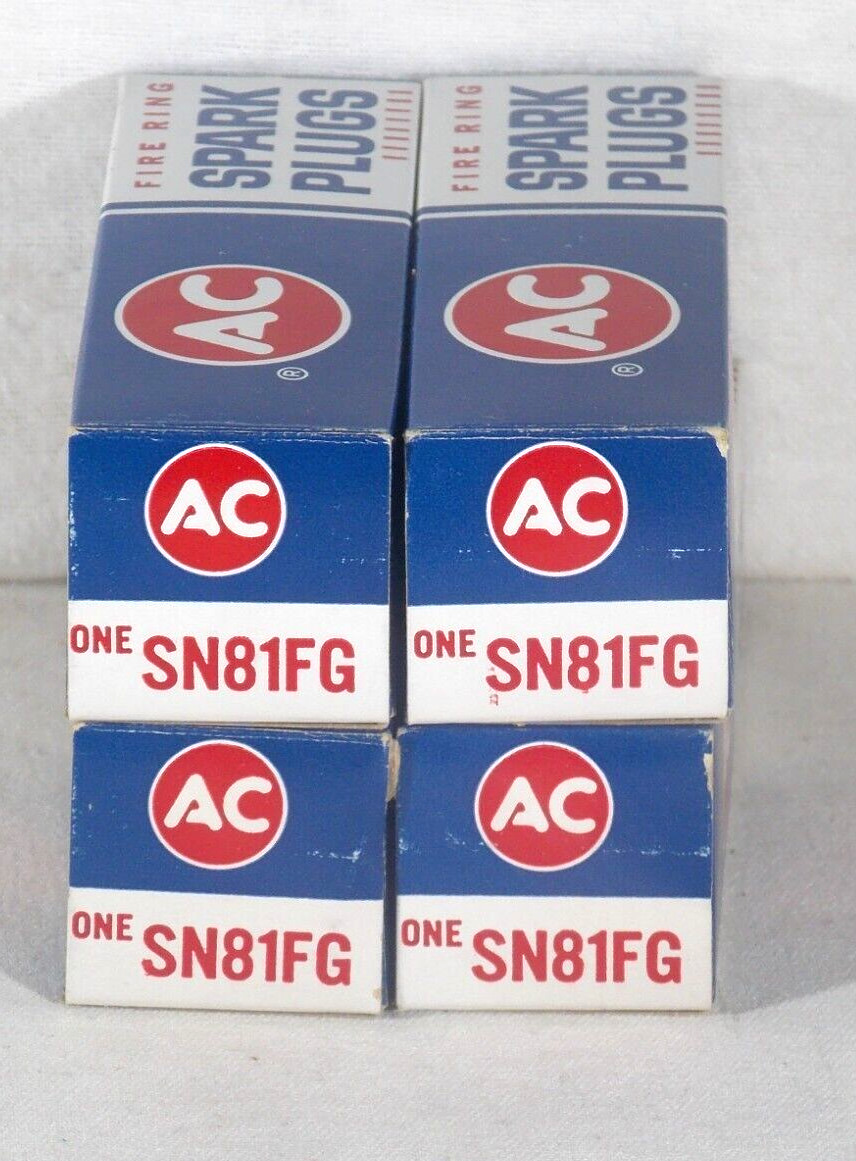Lot Of 4 AC Snowmobile Spark Plugs SN81FG General Motors Corp. NOS Spark Plugs