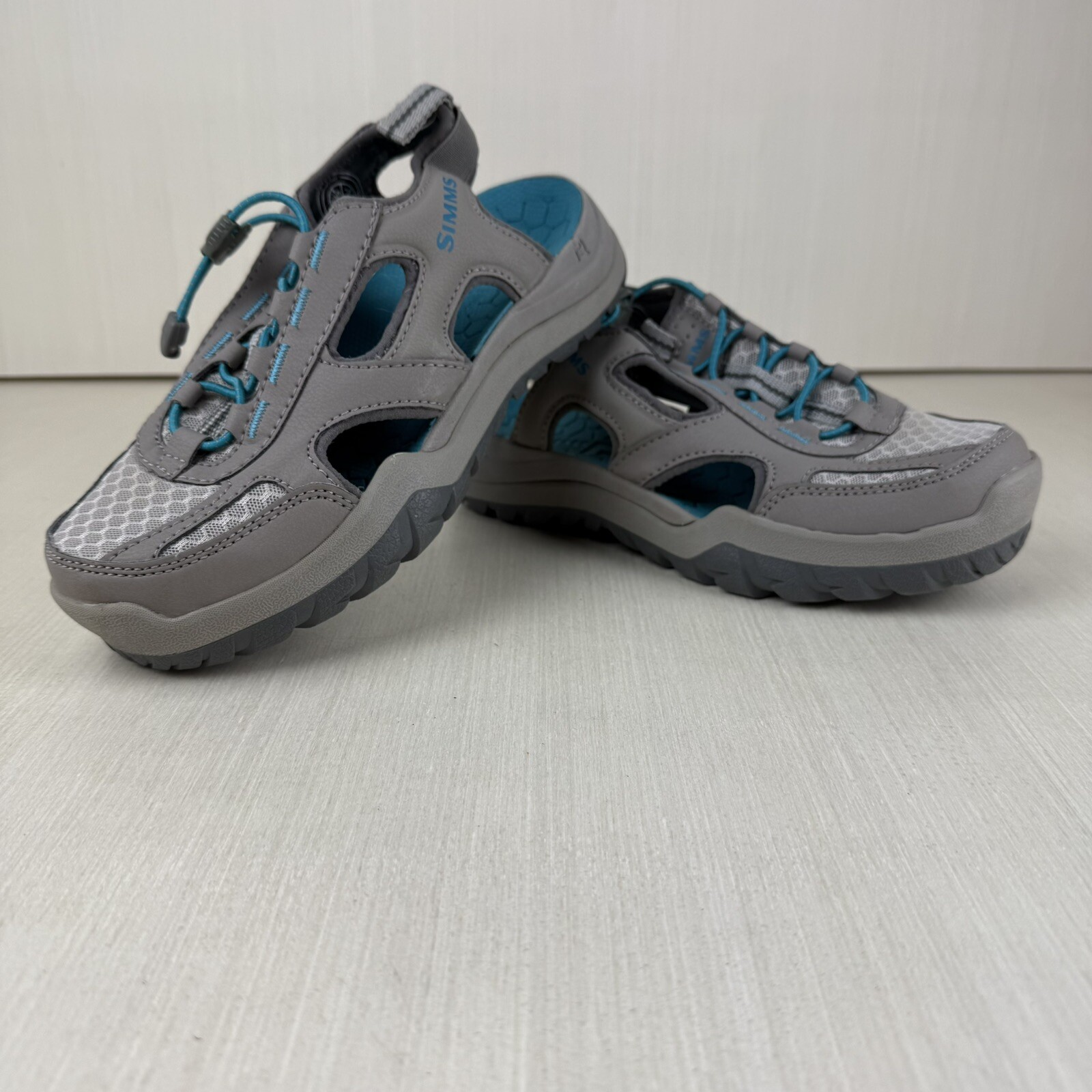 Simms Riprap Wet Wading Shoe Sandals Women's Size 6 Blue Gray