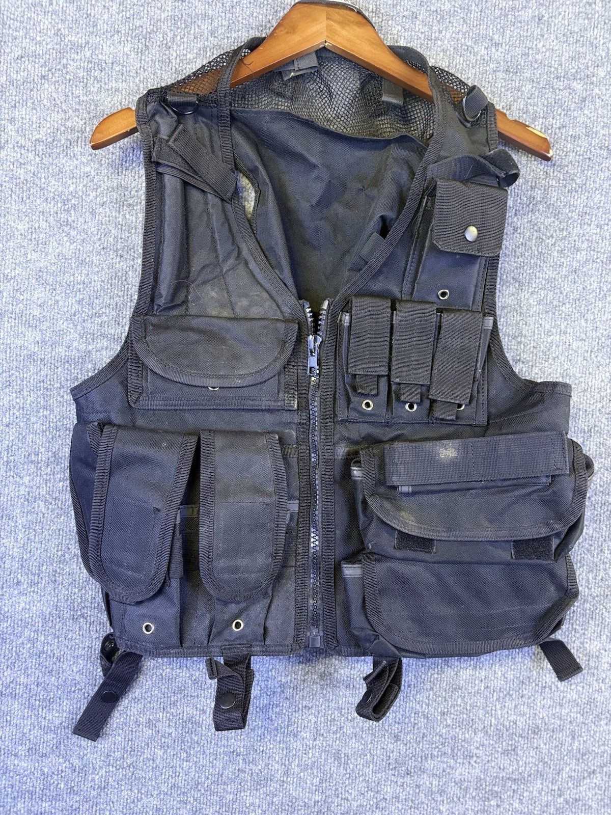 Swiss Army Tactical Vest Black Full Zip Mesh Back Small Medium 18x23