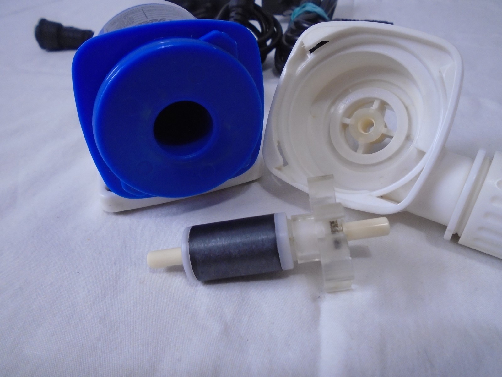 Innovative Marine MightyJet DC Return Pump 326 GPH Model No. 850103