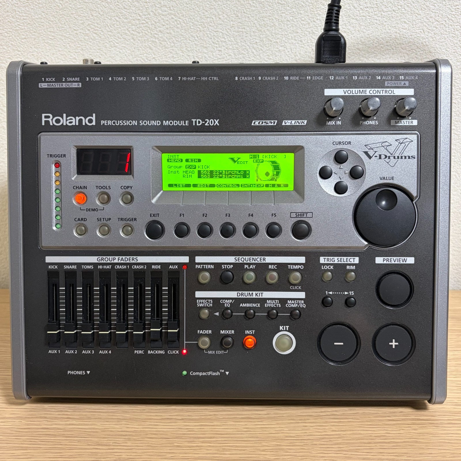 Roland TD-20X V-Drums Percussion Sound Module 100 Kits 920 Drum Instruments