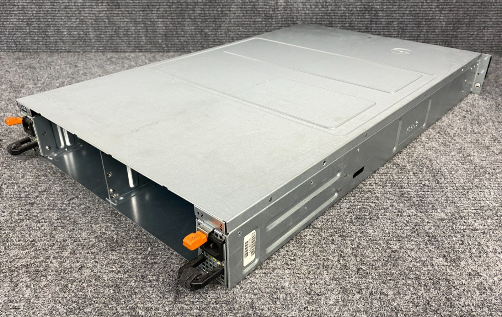 Dell Compellent FS8600 2U Storage Array, No drives, w/ 2x PSU & Cords