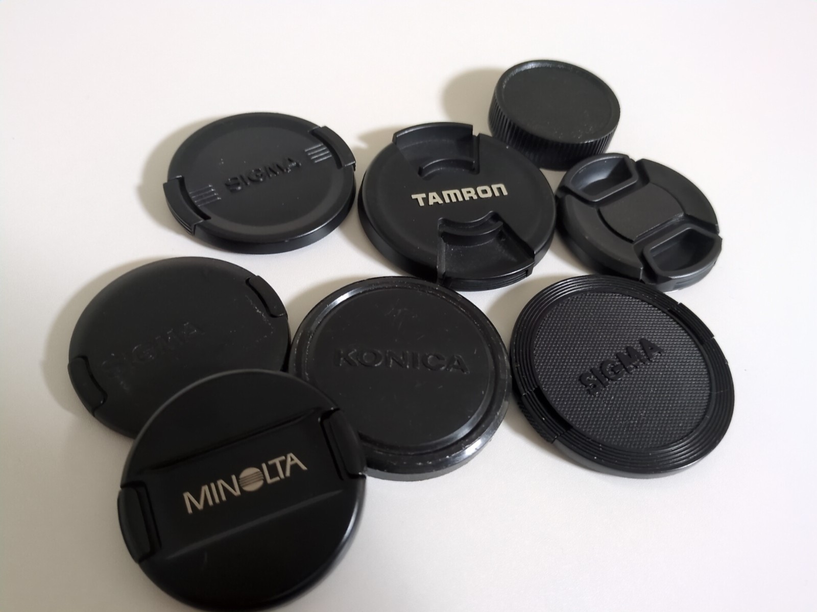 Camera Lens Cap Canon Nikon Sony Mixed Lot 1pc Random Ship to From JAPAN Used