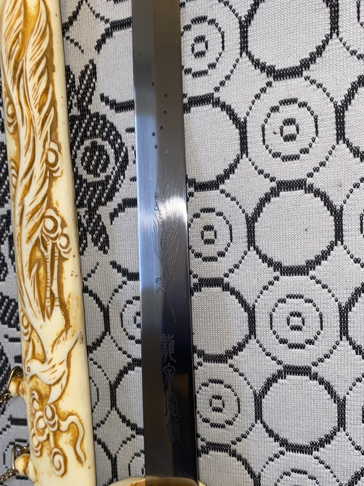 Rare Chinese dagger sword with holder