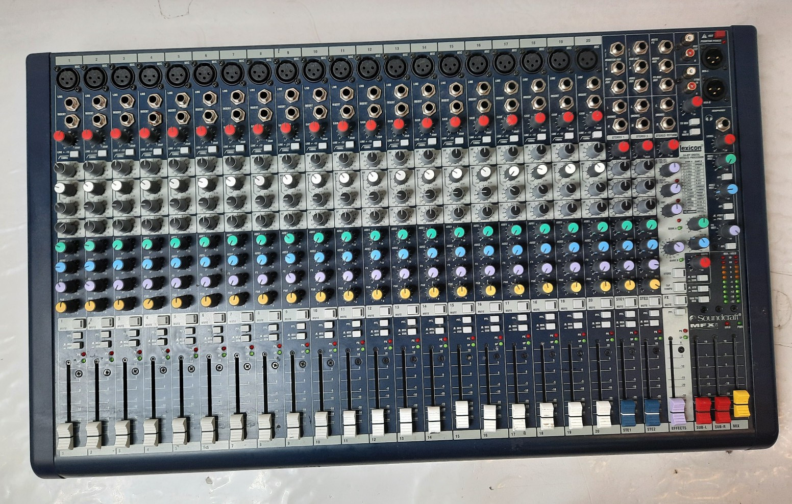 Soundcraft MFXi 20 - Channel Mixer with 24-bit Lexicon Digital Effects