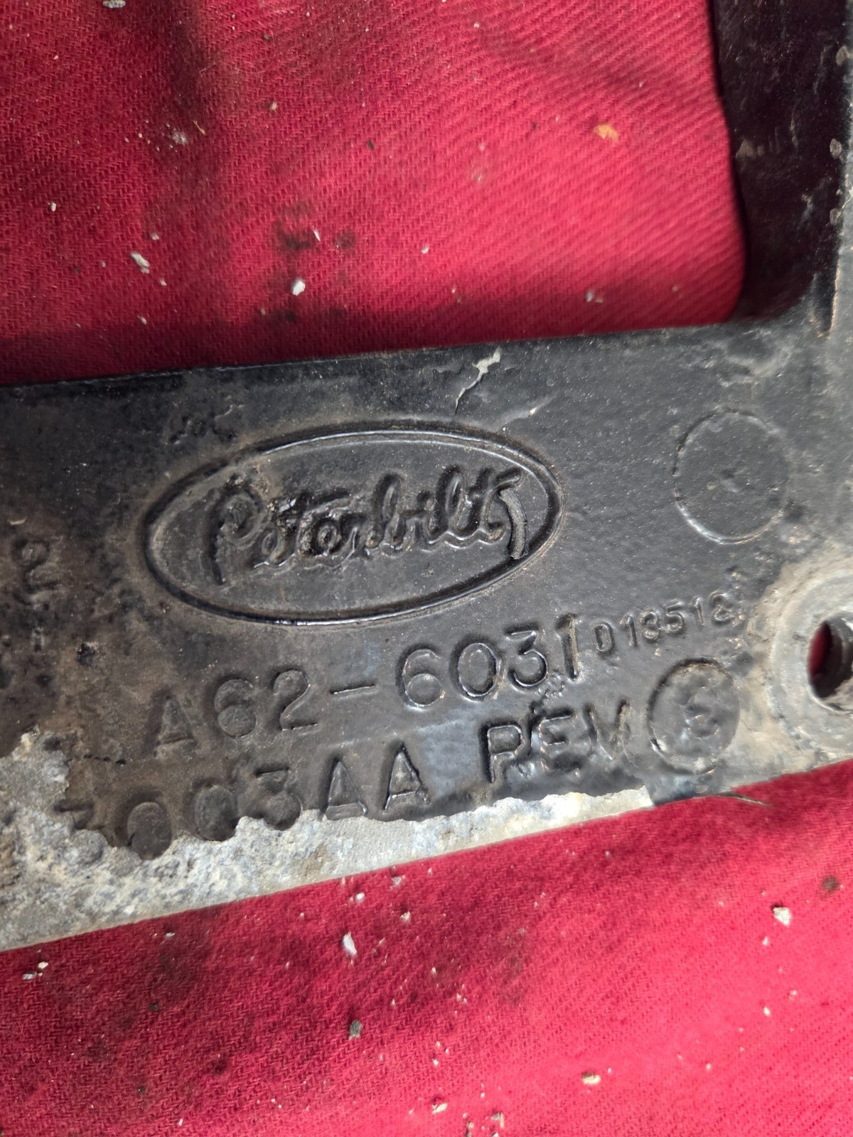PETERBILT HOOD PIVOT HINGE ASSY A62 - 6031 ,