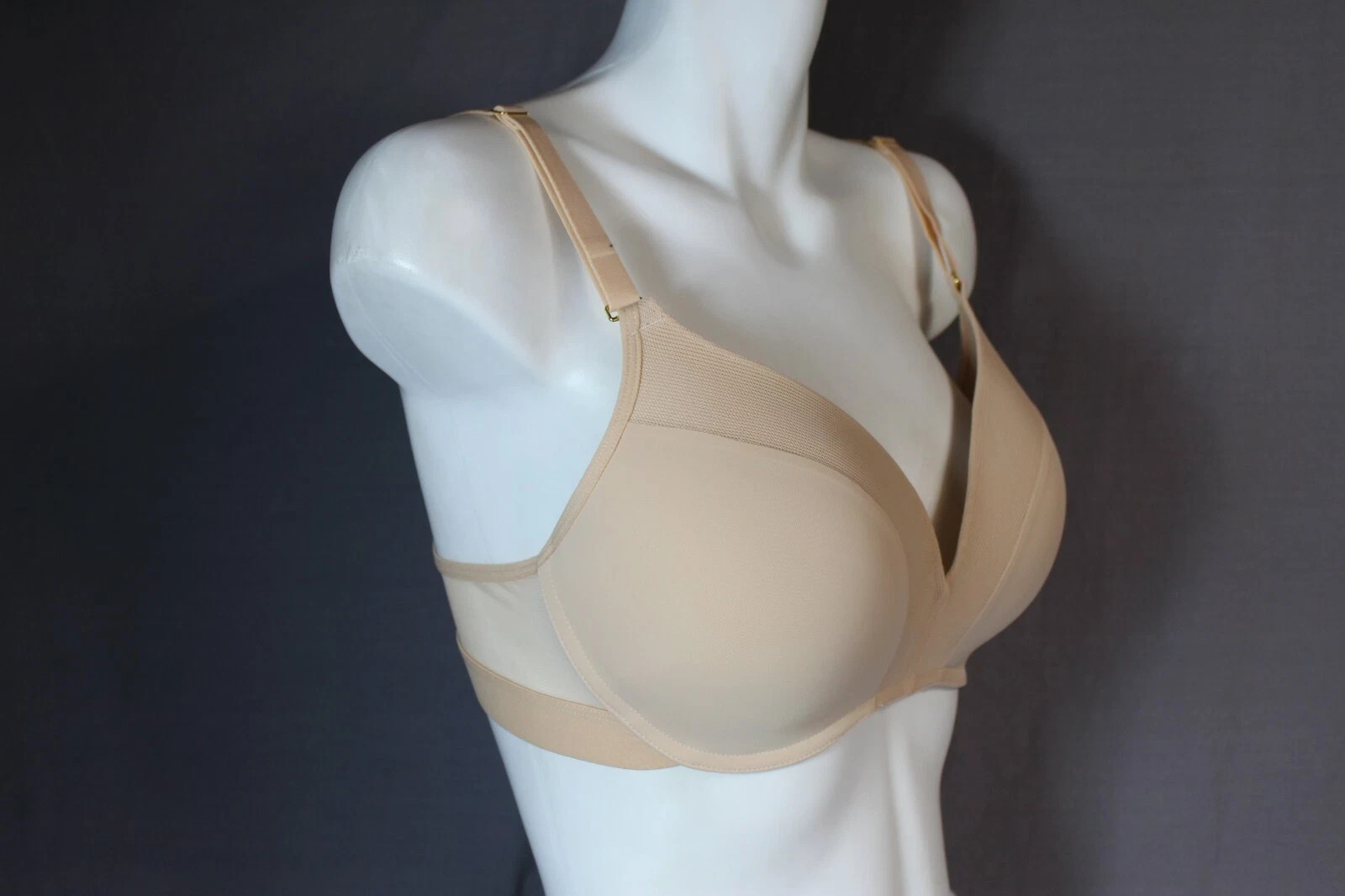 LIVELY Wireless Lined J-hook on back Plunge Bra size 34C