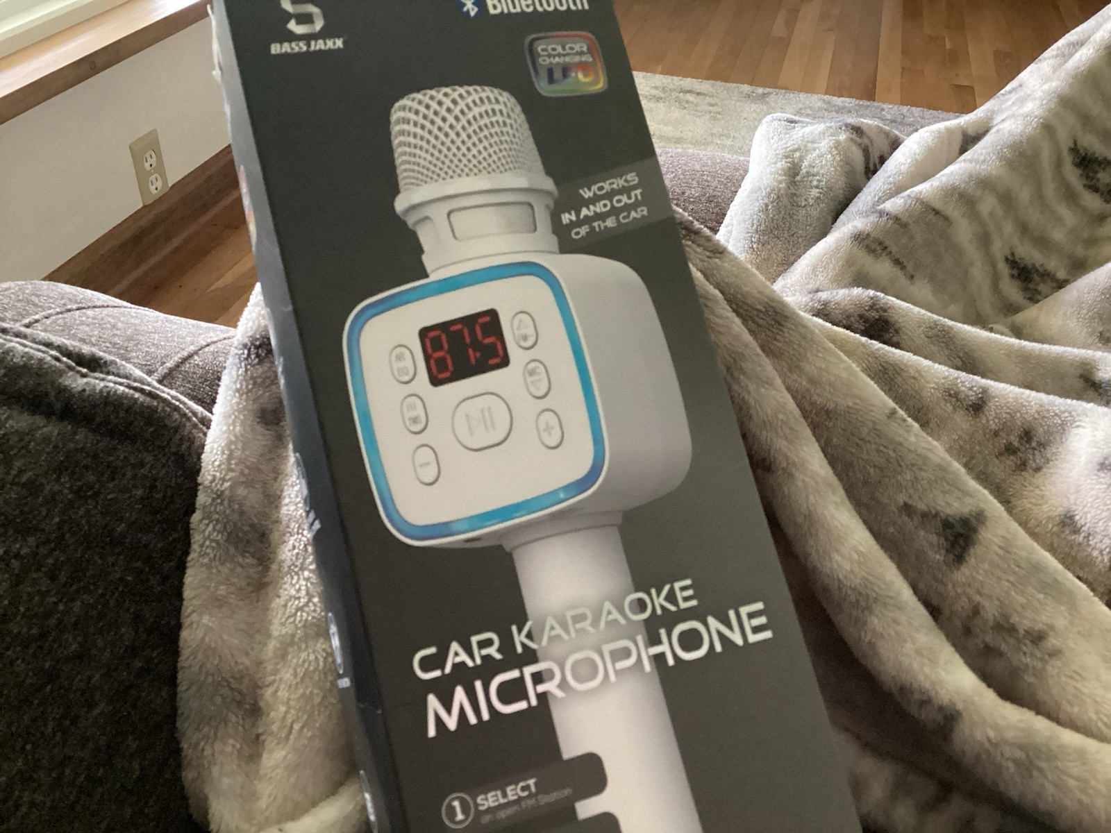 Bass Jax Portable Bluetooth Car Karaoke Microphone