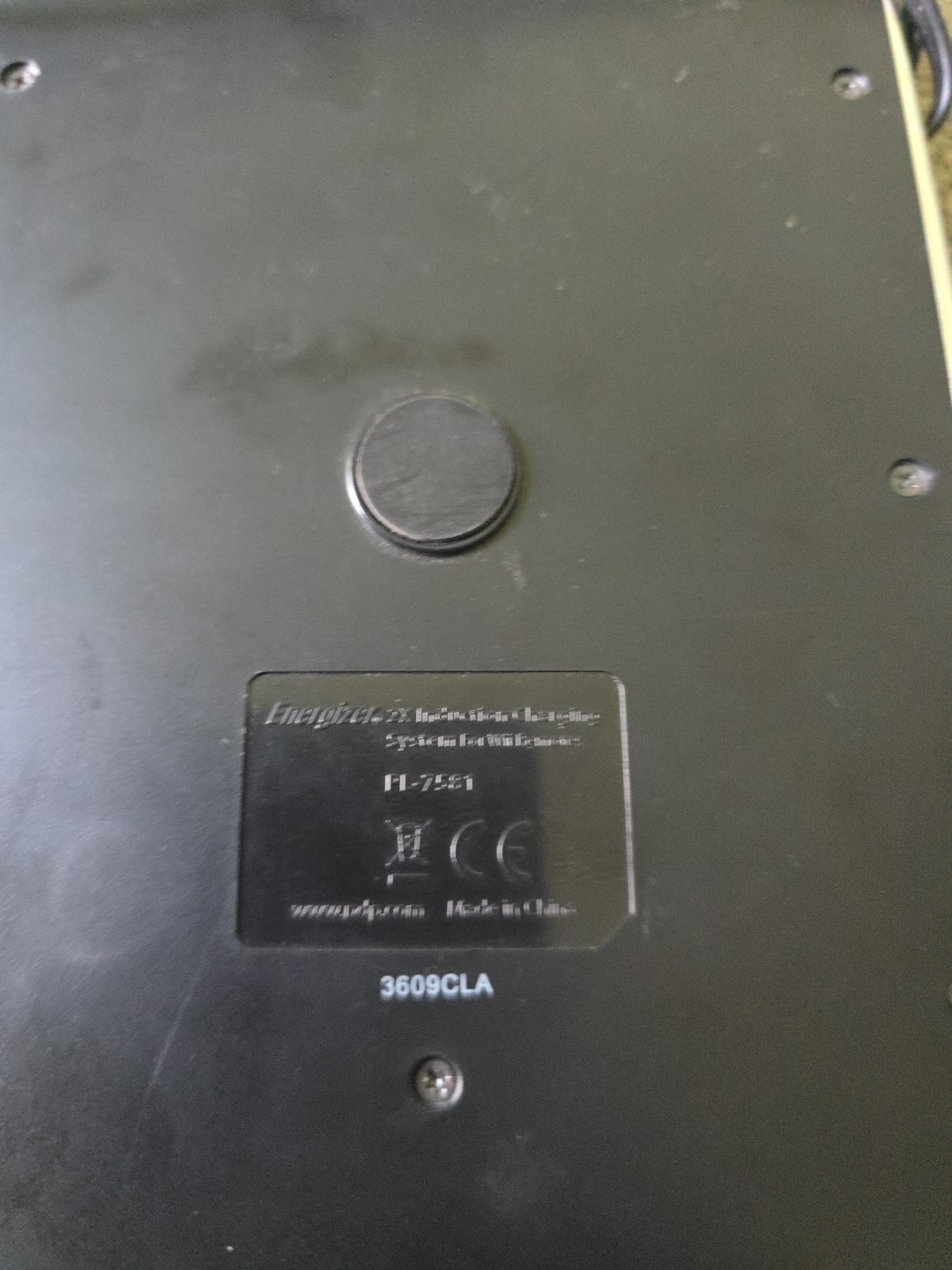 Energizer 2X Induction Charging System for Wii Remotes Controllers