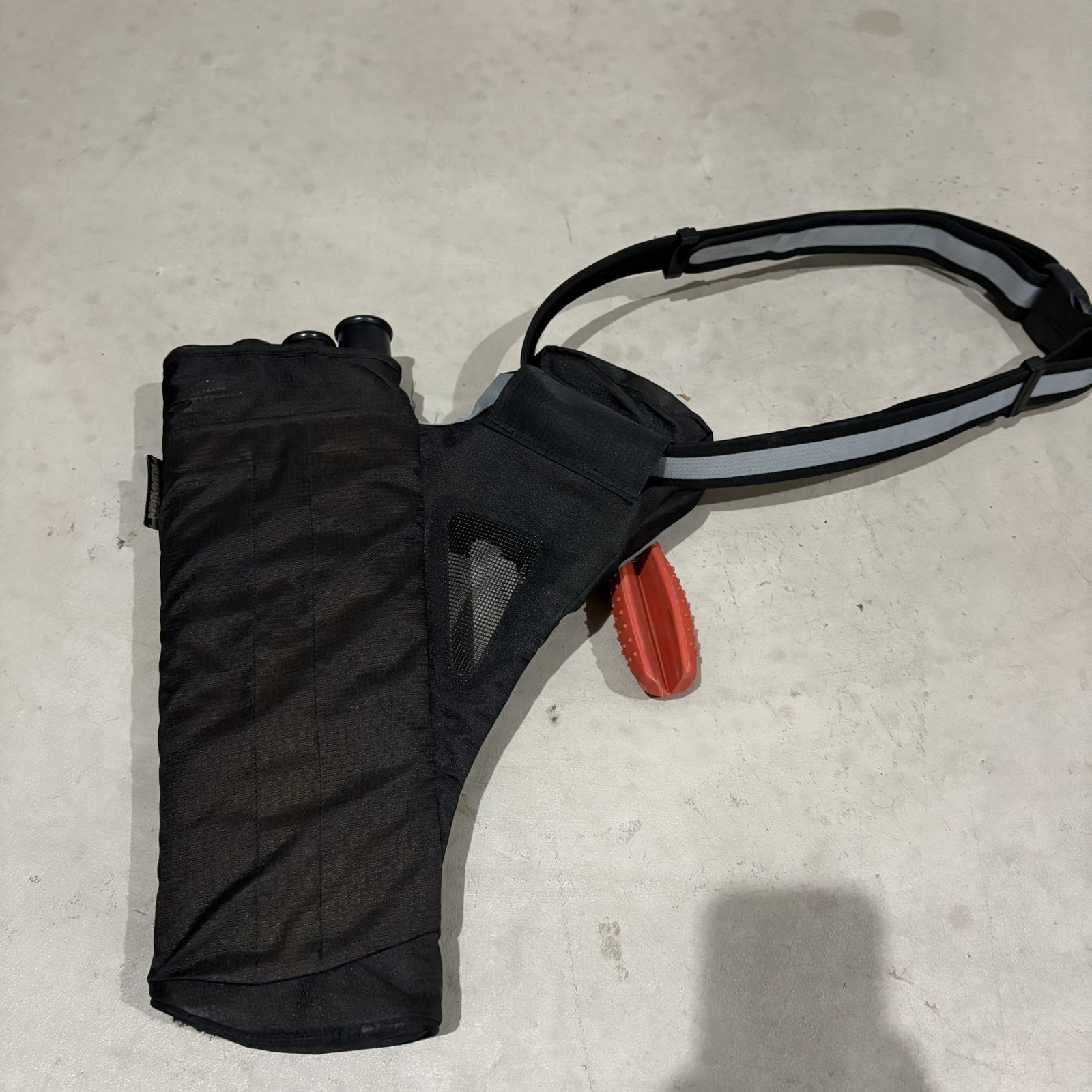 Aurora Shark Side Quiver Belt Strap Zippered Compartments Gray