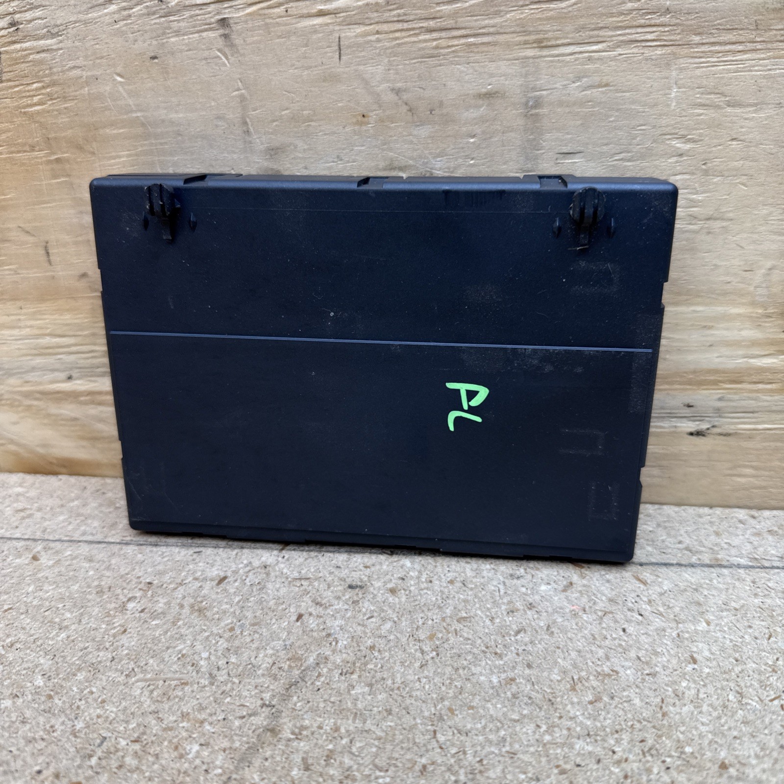 2009-2016 AUDI A4 A5 - Front LEFT Power SEAT Control Module 8K0959760D