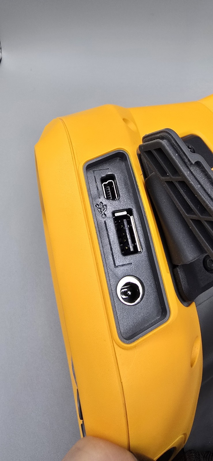 Fluke Ti401-PRO 60Hz 640 x 480 Infrared Thermal Imaging CameraCASE + ACCESORIES