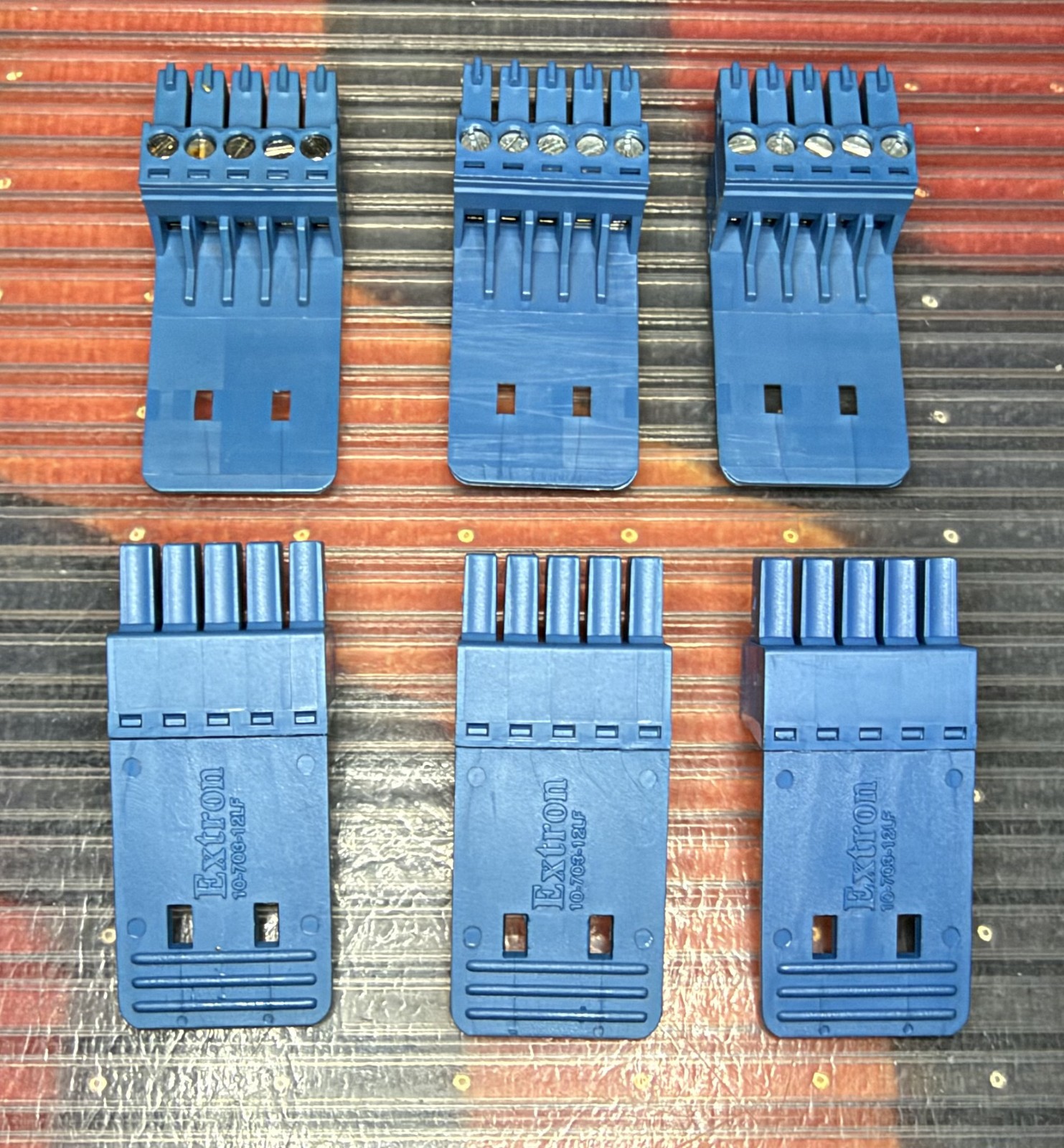 (Lots of 6) Extron 5-Pin Blue Phoenix Connector With Cable Rest 10-703-12LF
