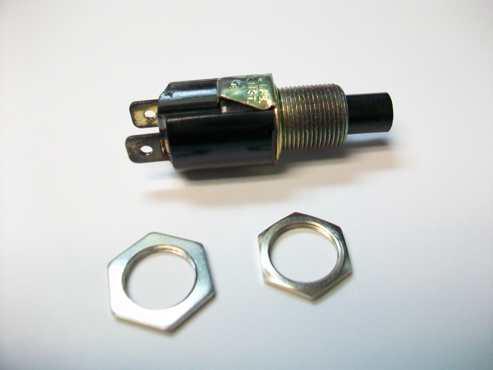 CUTLER HAMMER BLACK NO PUSH BUTTON SWITCH   P/N 8411K8   5930-00-548-3578