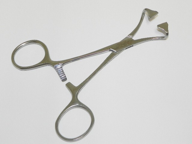 Non-perforating Towel Clamps