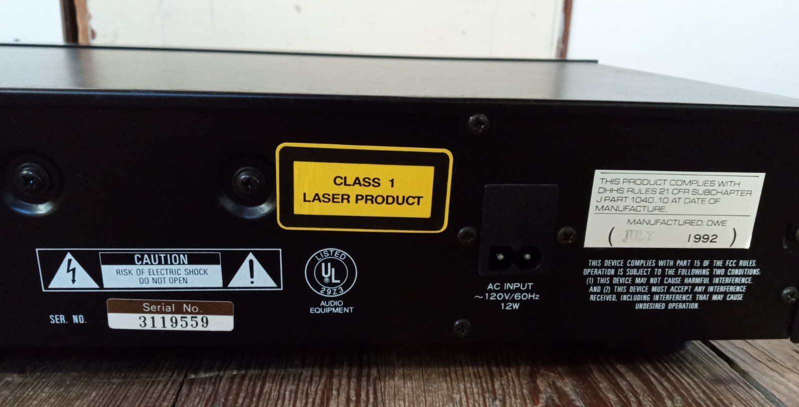 Optimus CD-1660 CD Player, Powers On, *PLEASE READ*
