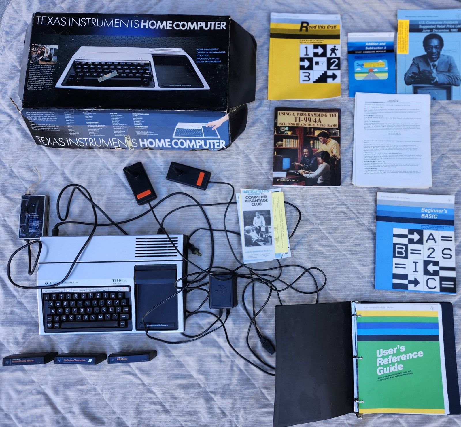 Vtg Texas Instruments TI 99/4A Home Computer, 4 Program Cartridges Manuals Works