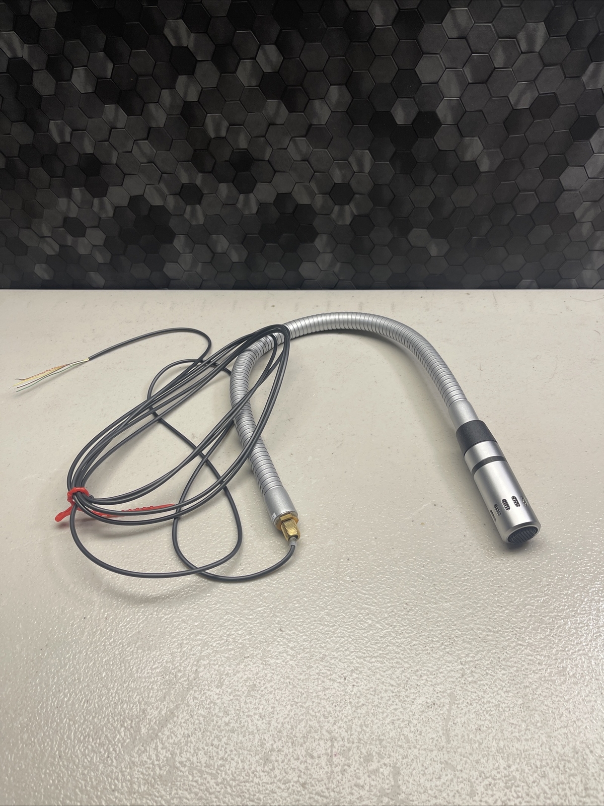 HOLMBERG-HOLMCO MICROPHONE