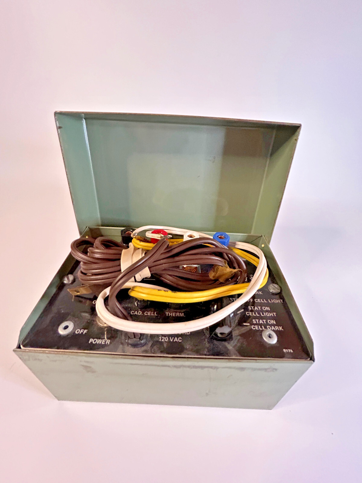 Robertshaw SIMICON S4-200 Universal CAD Cell Control Tester Tools Not Tested