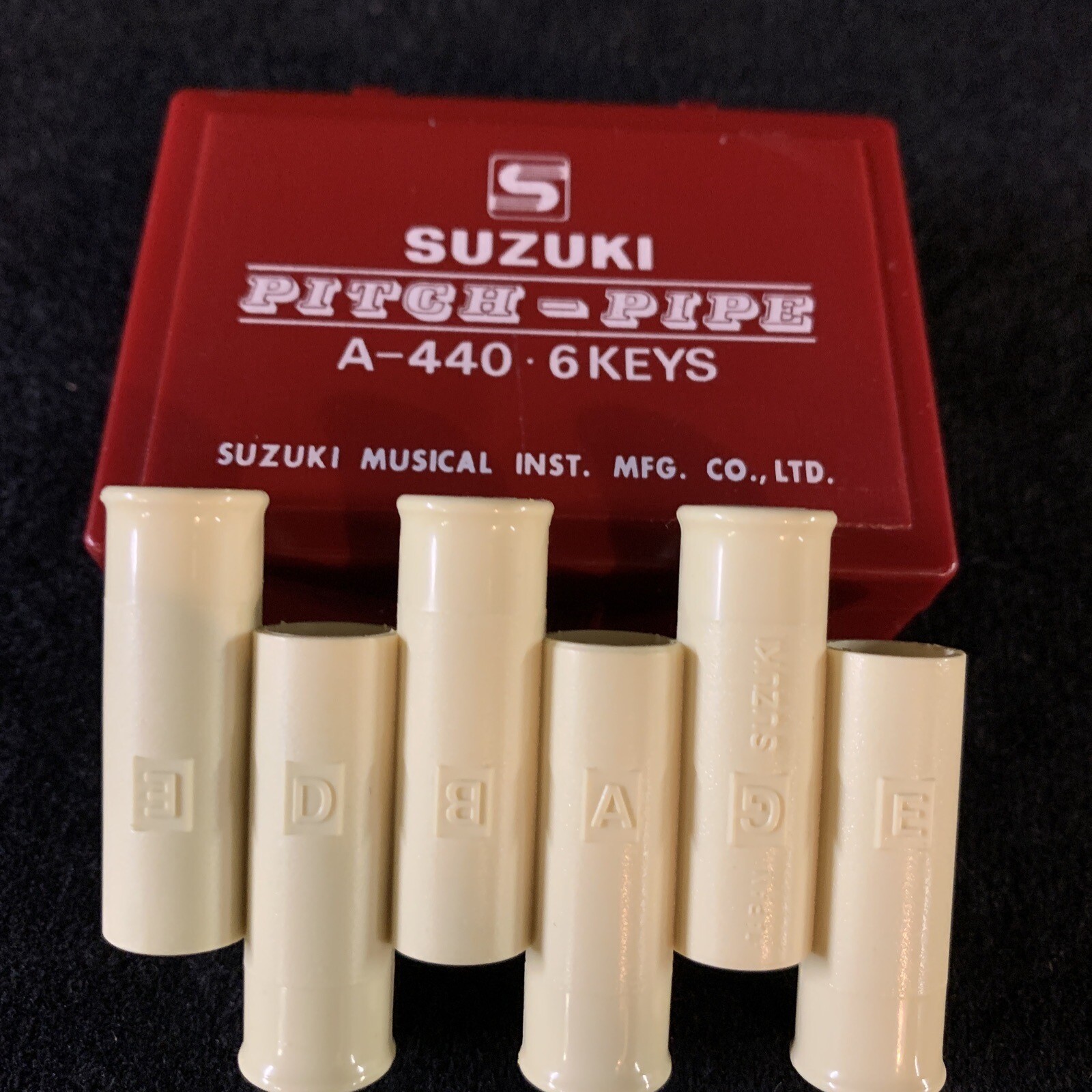 Vintage Suzuki Pitch Pipe. A-440 • 6 Keys With Original Case. Excellent Cdn