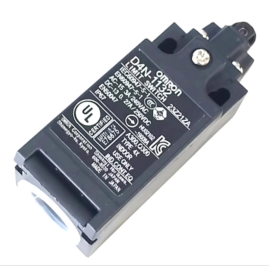 1PC New Omron Limit switch D4N-1132 #LL