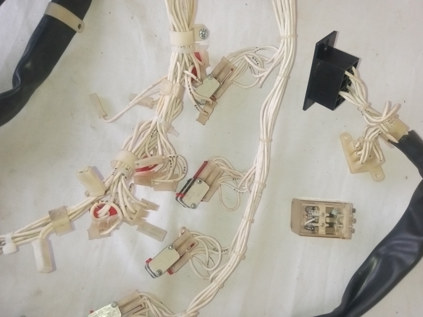 Complete Dixie Narco Eight Select Single Price Motor Harness